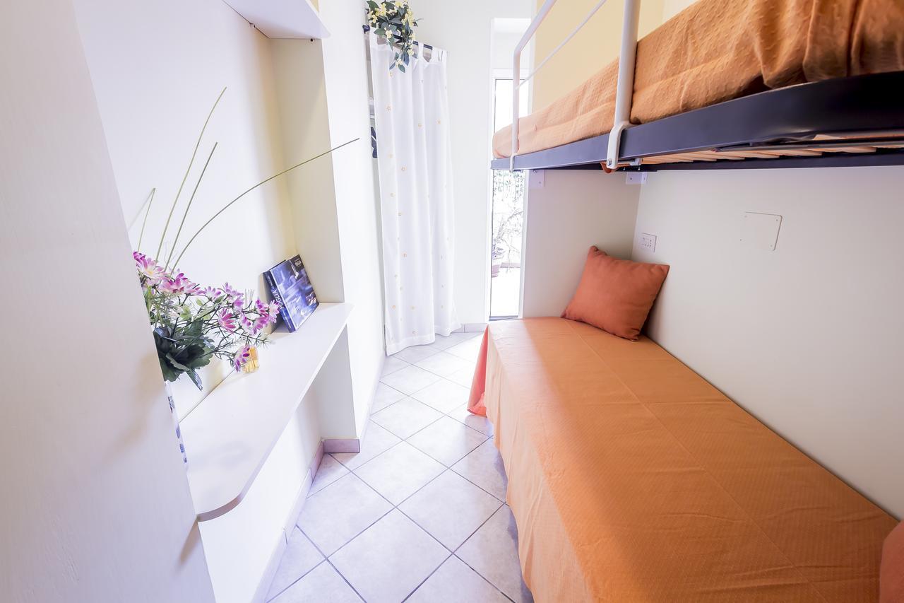 アレーツィオ Mandarinoarancio Bed & Breakfast エクステリア 写真